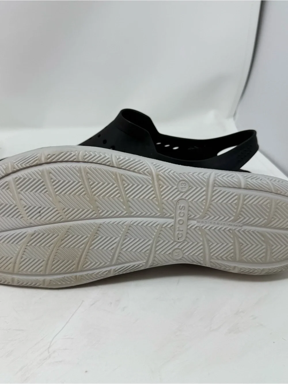 CROCS Swiftwater Wave Men’s Size 13 Sandals Black slip on comfort shoes